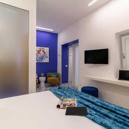 Vivaldo Fuoro Leucosia - Boutique In The Heart Of *